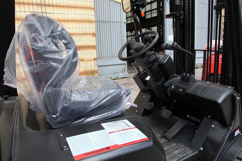 Автопогрузчик дизельный EP CPCD30T8