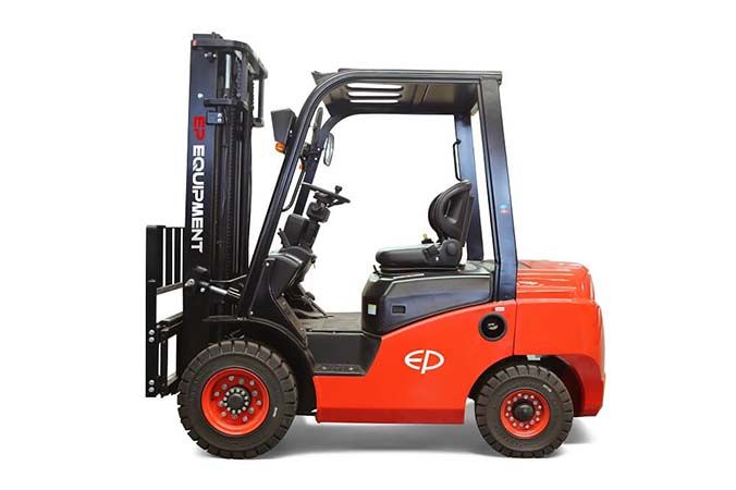 Автопогрузчик бензиновый EP CPQD35T8